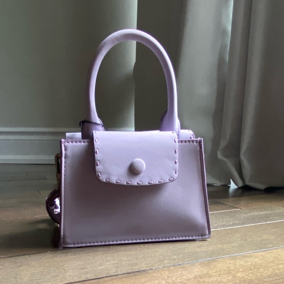 Zara Mini Crossbody Bag with Topstitching. Lilac Colour. - Picture 7 of 15